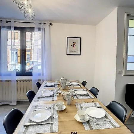 Grande Maison Amienoise Toute Equipee 8pers Wifi Semesterbostad