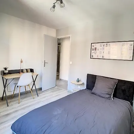 Semesterbostad Grande Maison Amienoise Toute Equipee 8pers Wifi